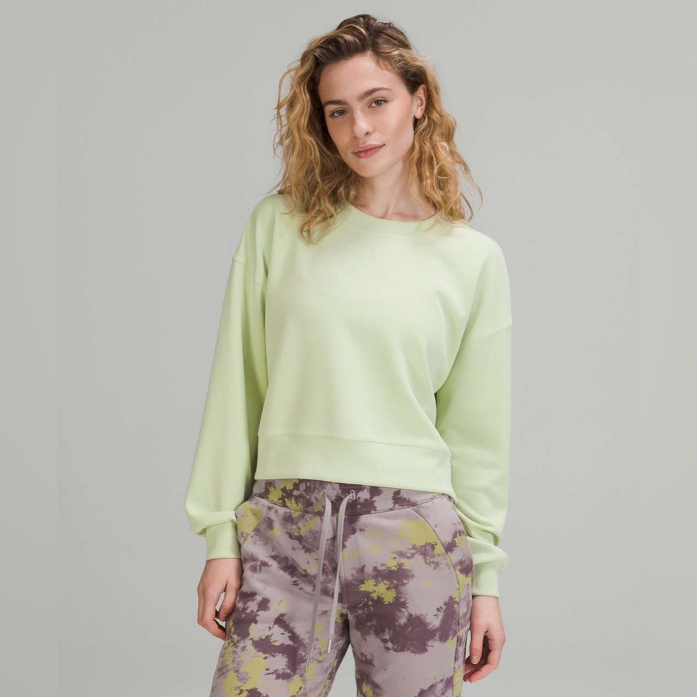 lululemon perfectly oversized cropped crew *softstreme in dreamy mint size 4